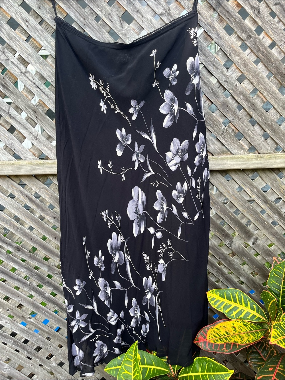 Vintage 90s Floral Midi Skirt, petite large, Botanical Print, Victoria Holley
